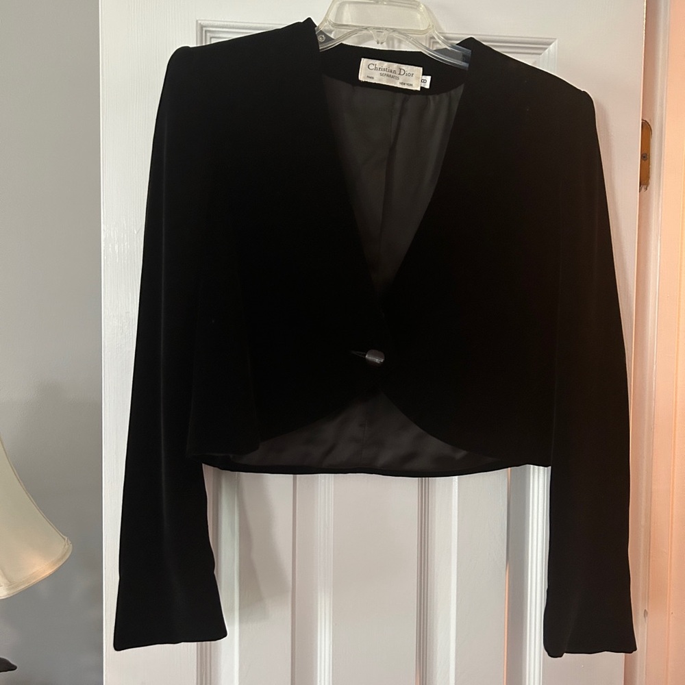 Jacket, semi formal blouse, Calvin Klein skirts - Picture 6 of 16